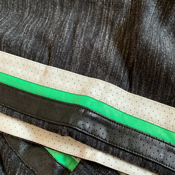 Rare Victoria’s Secret Pink Sweat suit - Picture 5 of 7